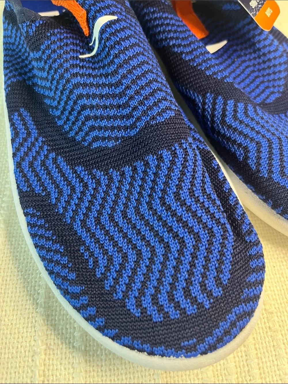 Speedo BOYS Lg size 4-5 Slip-On Surf Strider Water Shoes cobalt blue/orange, NWT